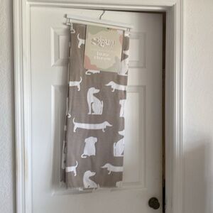 Social Club 50” x 70” chenille throw.  So cute with dachshunds & other dogs  NWT